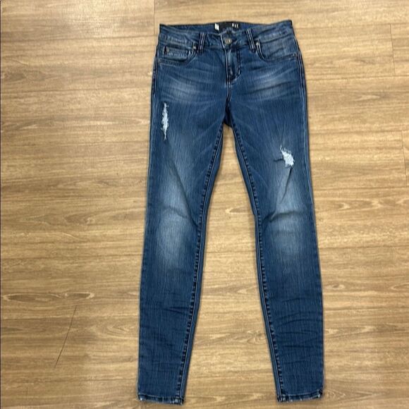Kut from the Kloth Toothpick Skinny Jeans Distressed - Picture 7 of 7